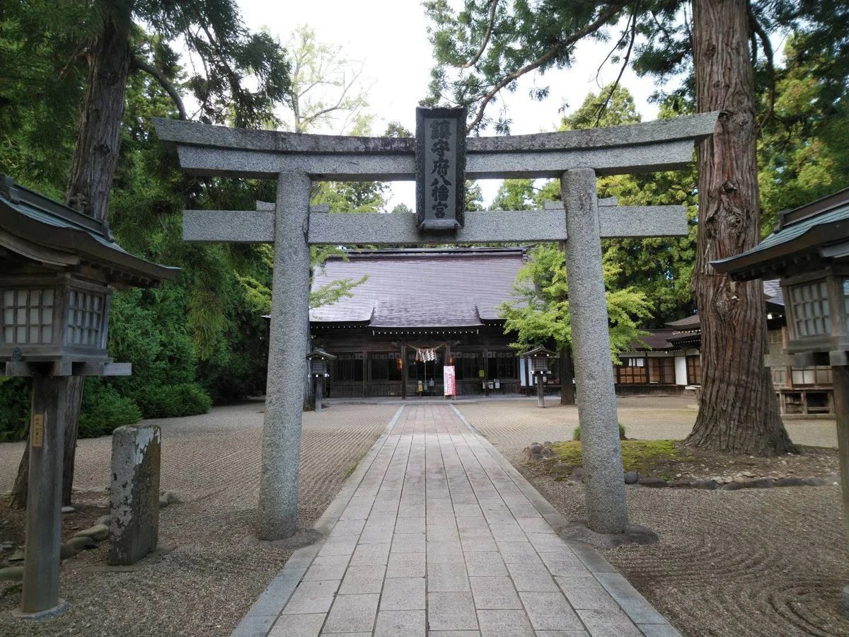 ⛩️ 진수부 하치만구(친주후 하치만구) 이미지 1